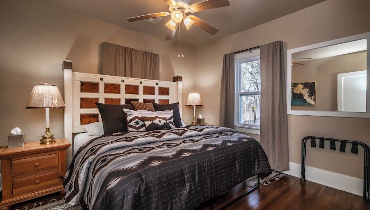 Photo of Bedroom in Miller