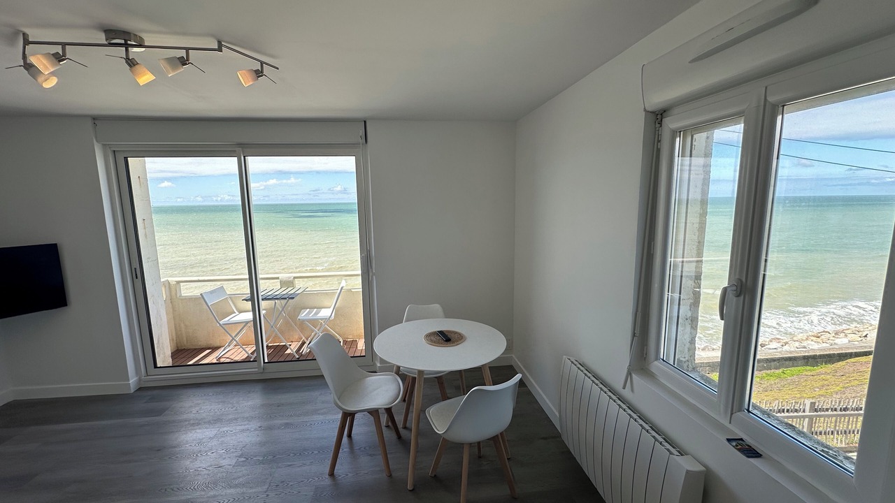 Photo of Others in Ault