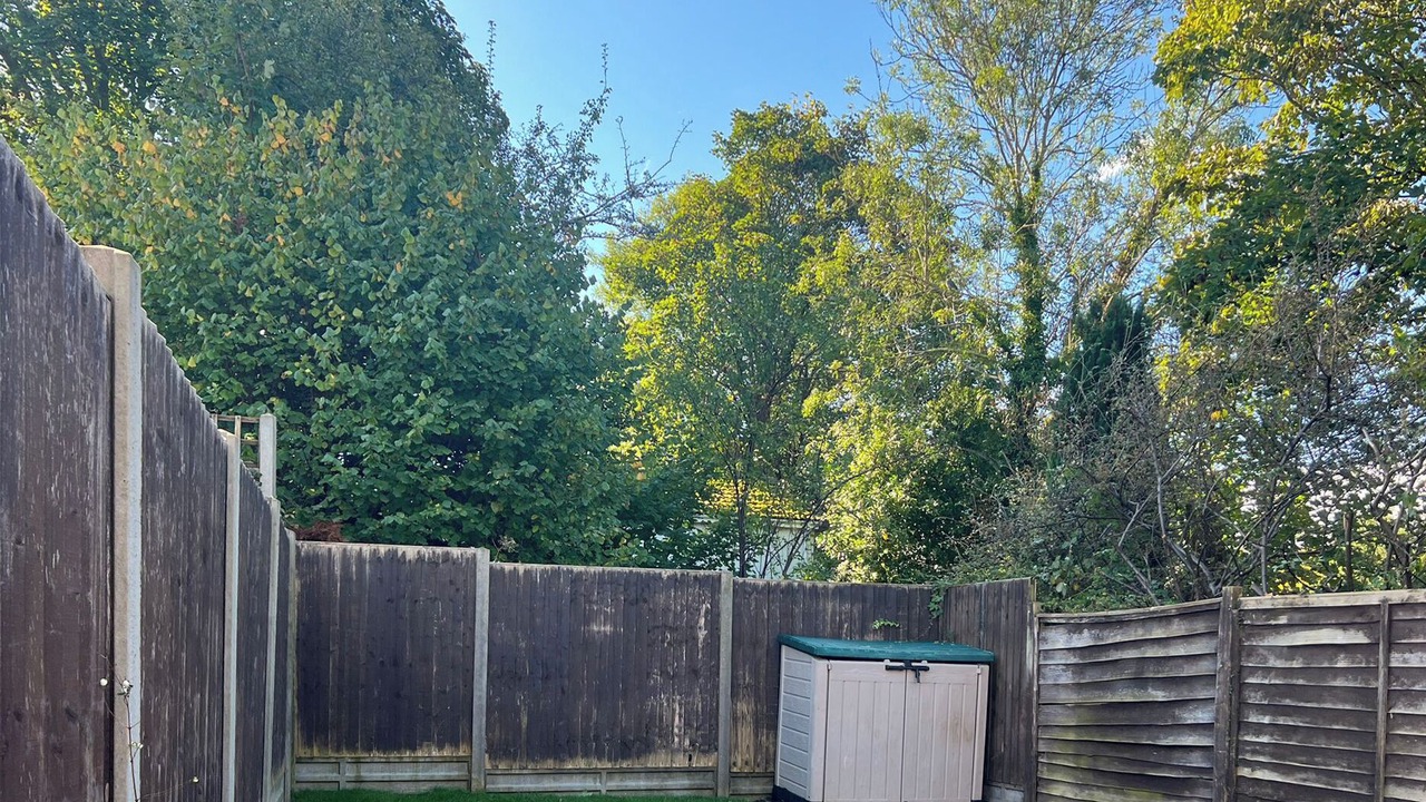 Photo of Outdoor in Epsom
