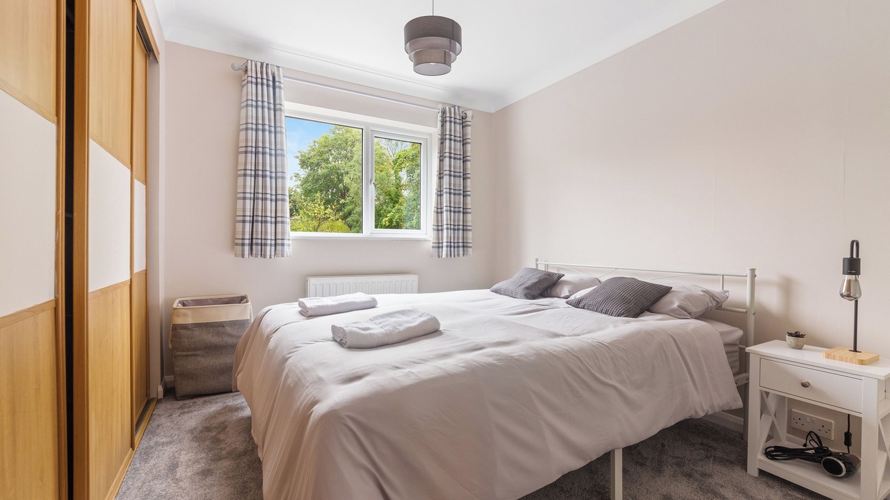 Photo of Bedroom in Epsom