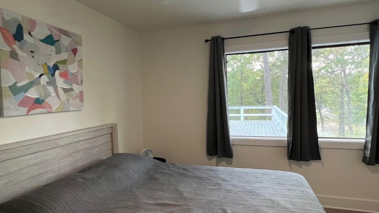 Photo of Bedroom in Scroggins