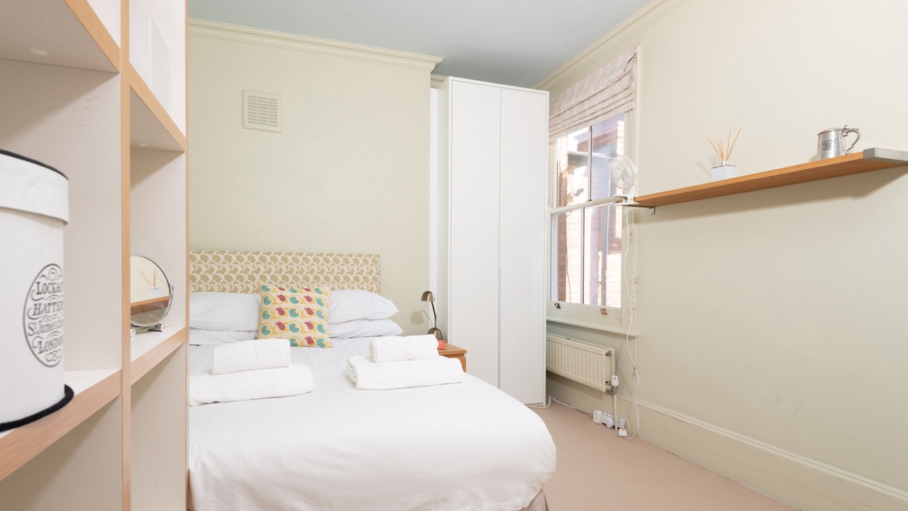 Photo of Bedroom in Parsons Green and Walham