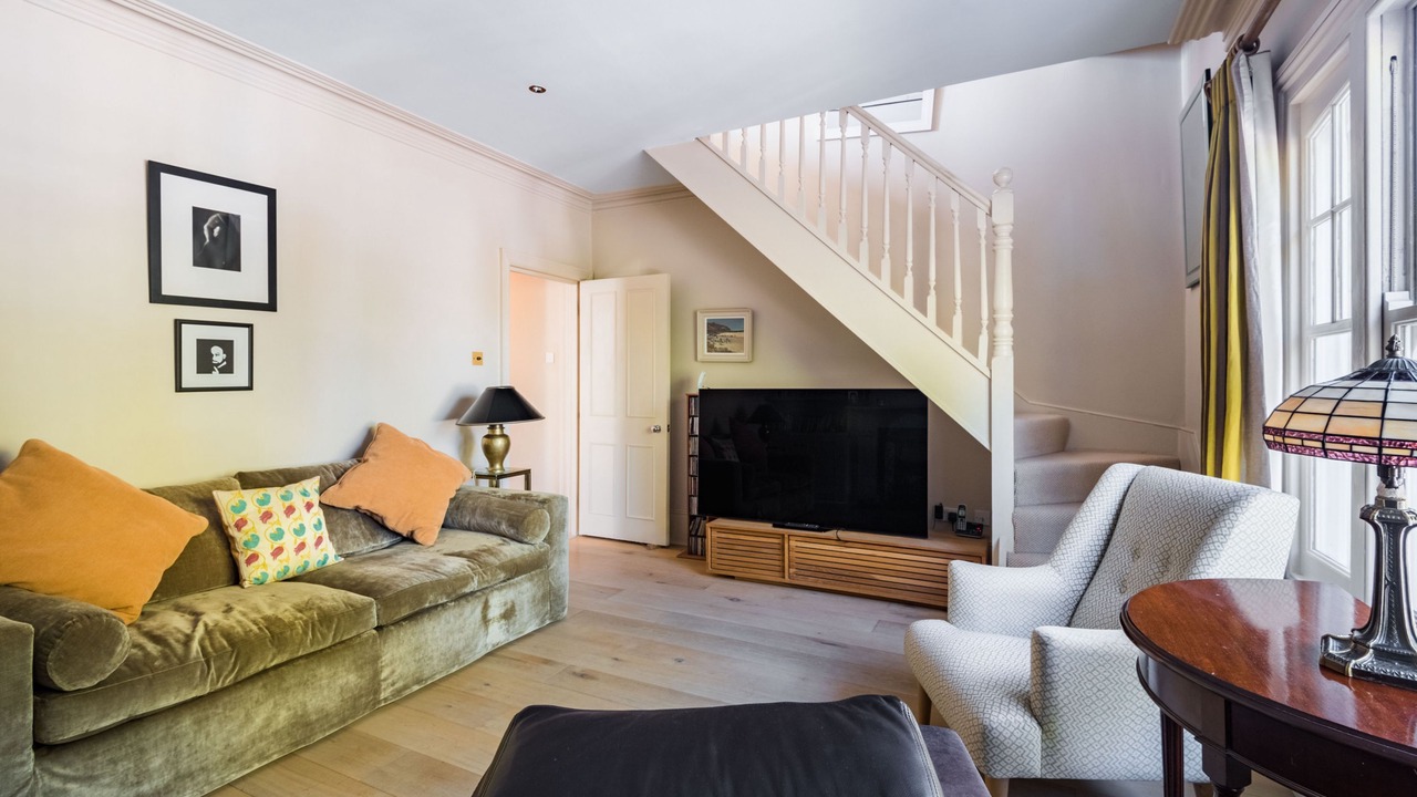 Photo of Livingroom in Parsons Green and Walham