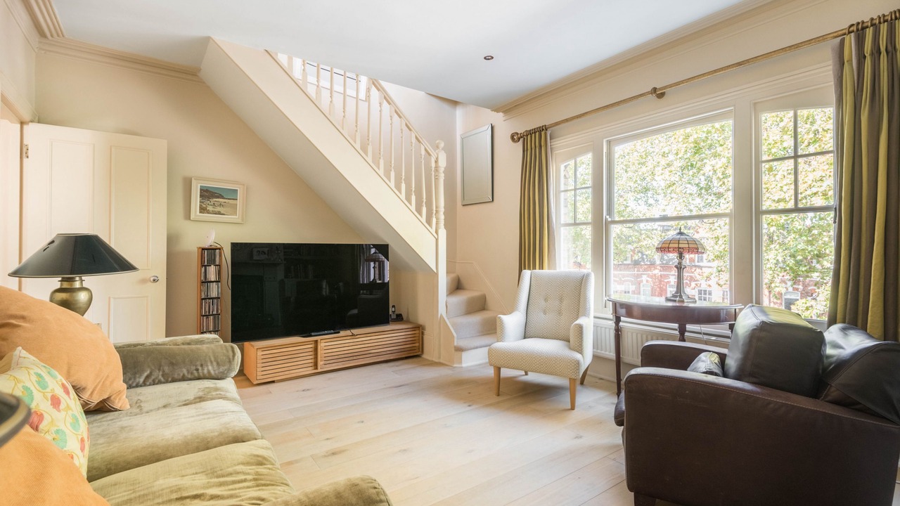 Photo of Livingroom in Parsons Green and Walham