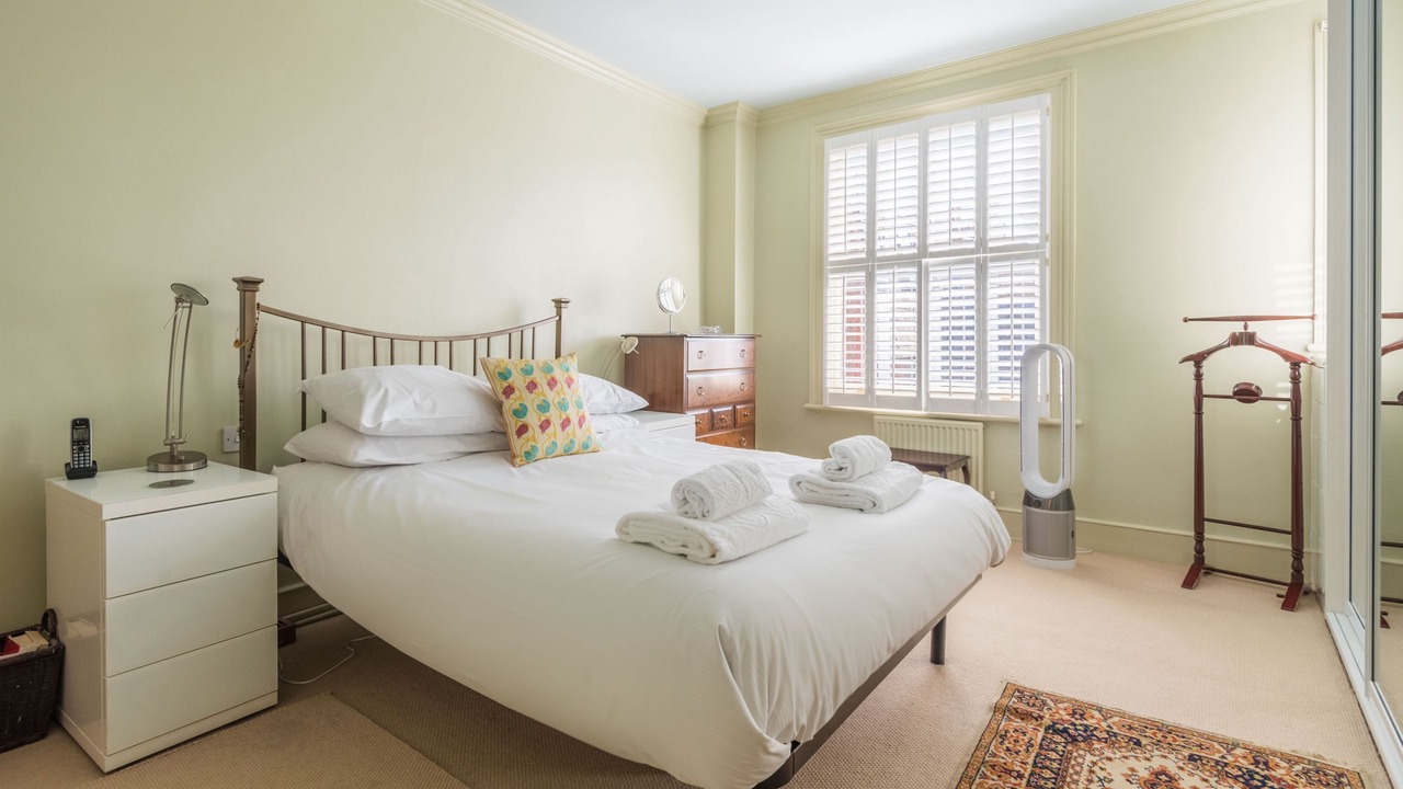 Photo of Bedroom in Parsons Green and Walham