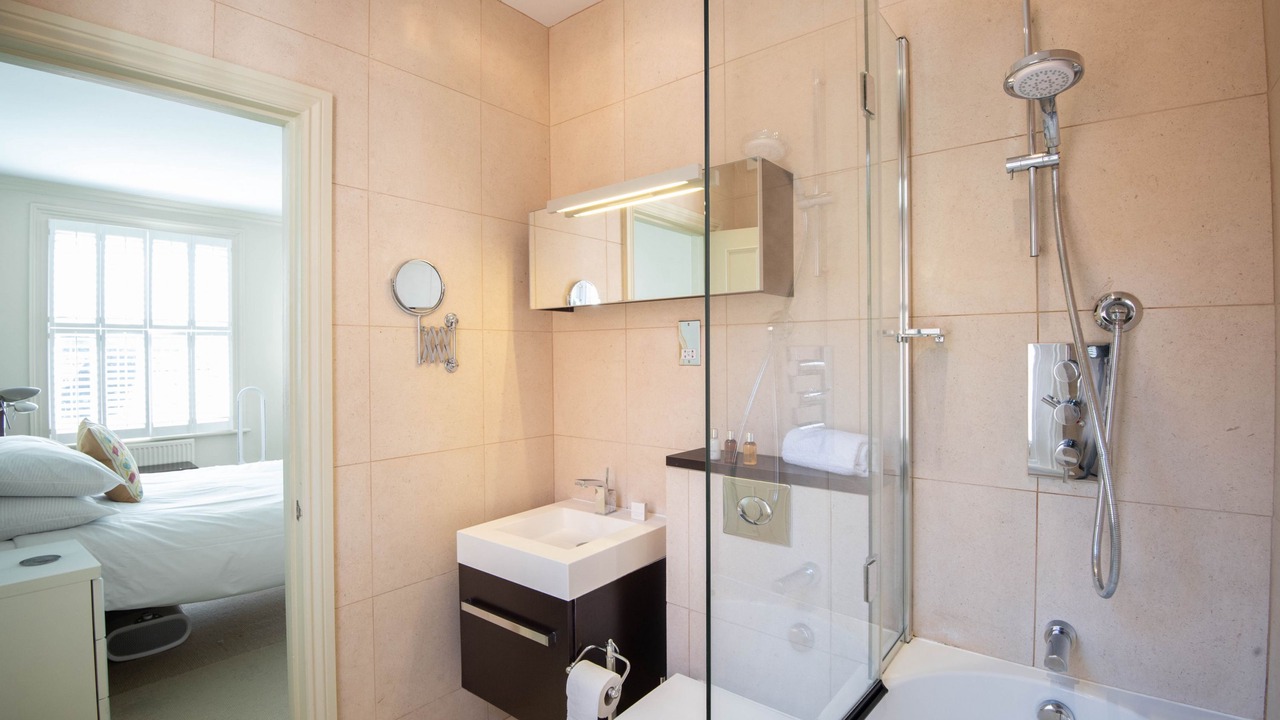 Photo of Bathroom in Parsons Green and Walham