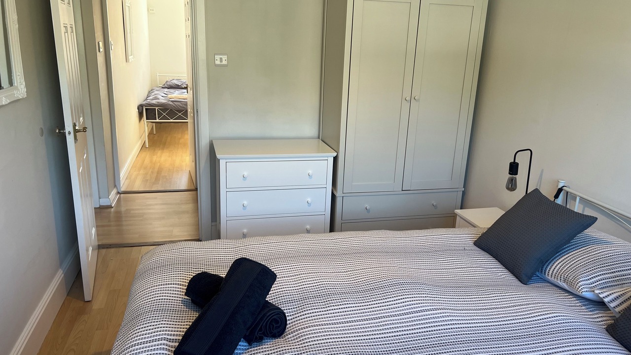 Photo of Bedroom in Epsom