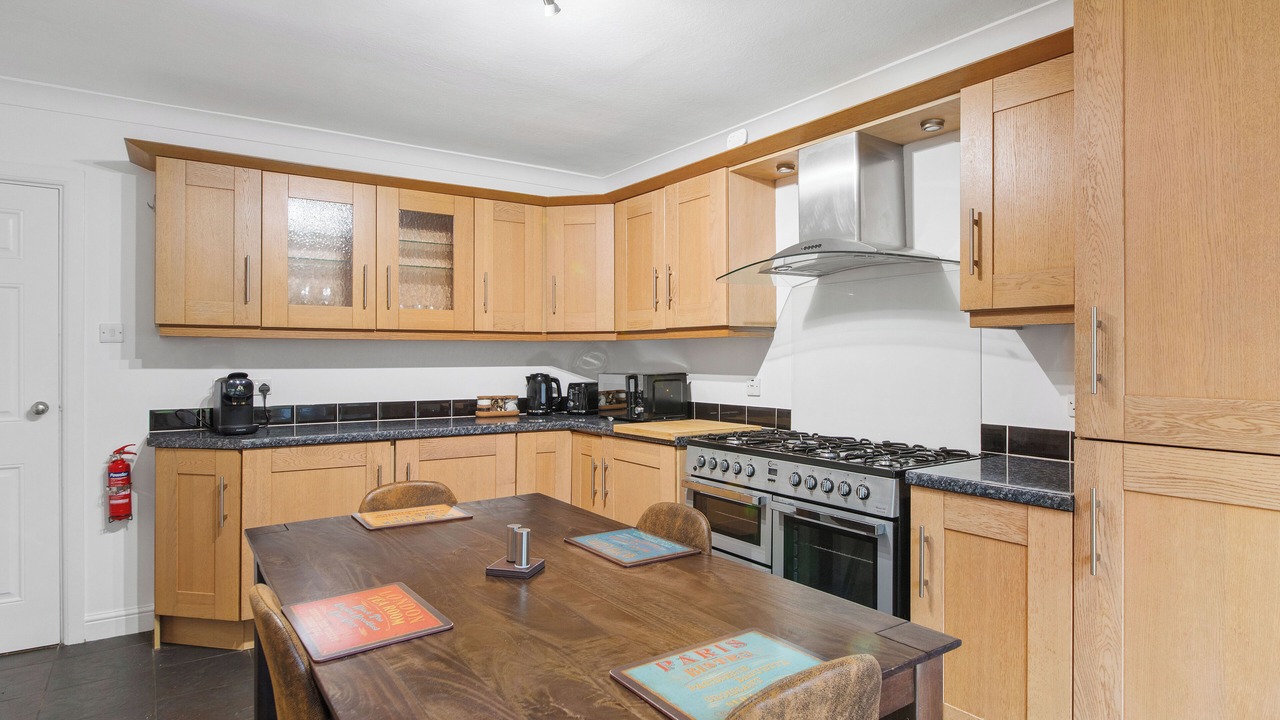 Photo of Kitchen in Epsom