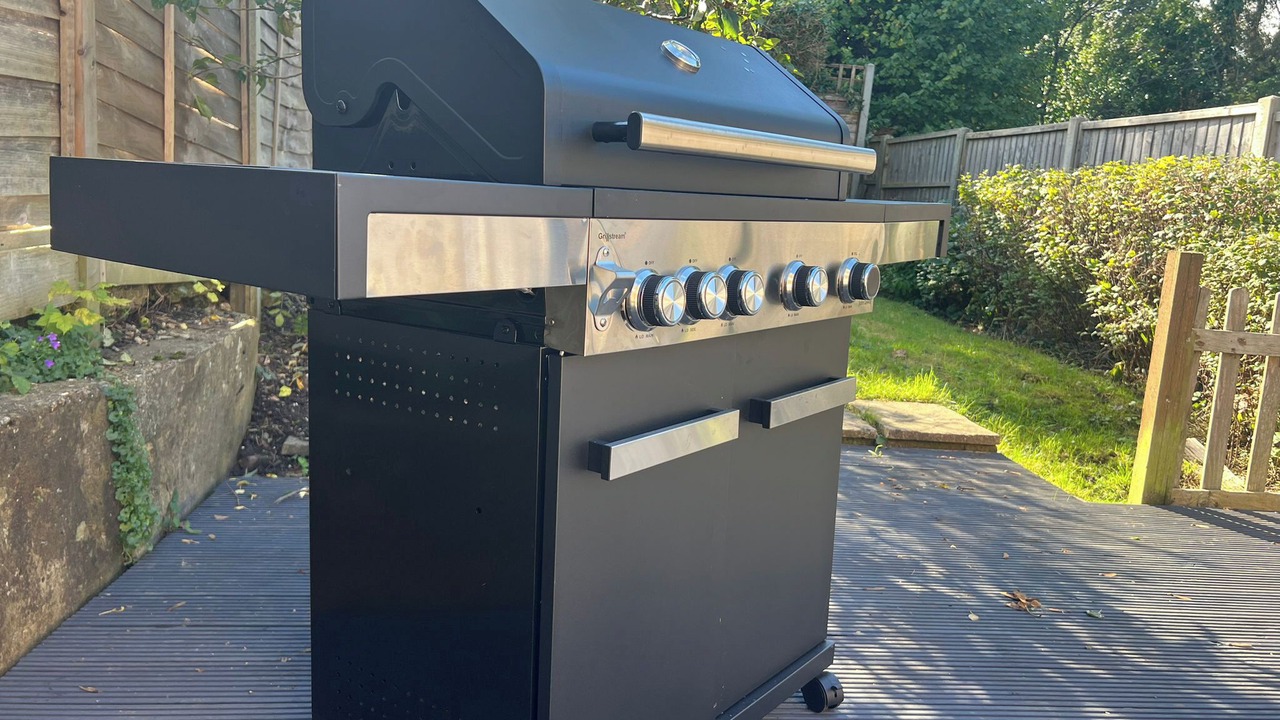 Photo of Outdoor in Epsom