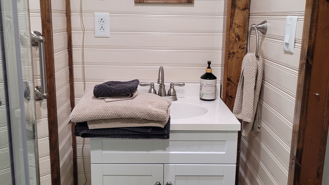 Photo of Bathroom in Sugar Tree