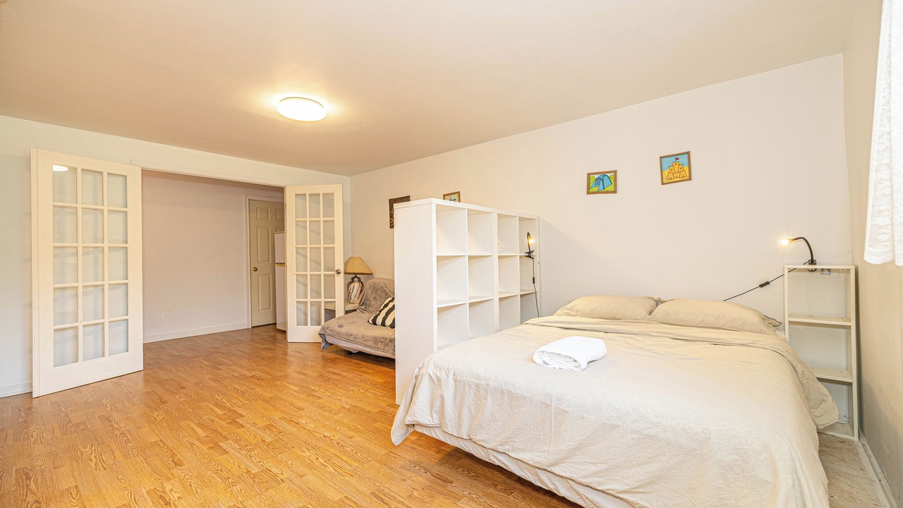 Photo of Bedroom in Nouveau-Rosemont
