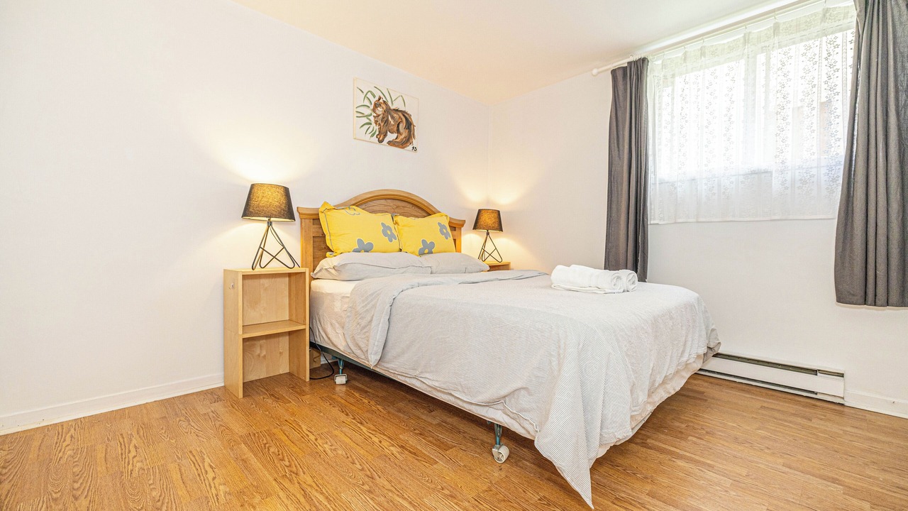 Photo of Bedroom in Nouveau-Rosemont