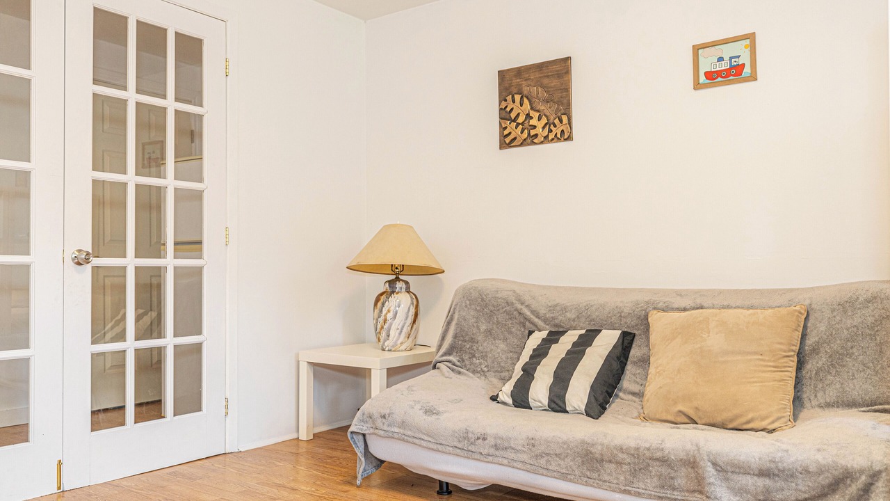 Photo of Livingroom in Nouveau-Rosemont