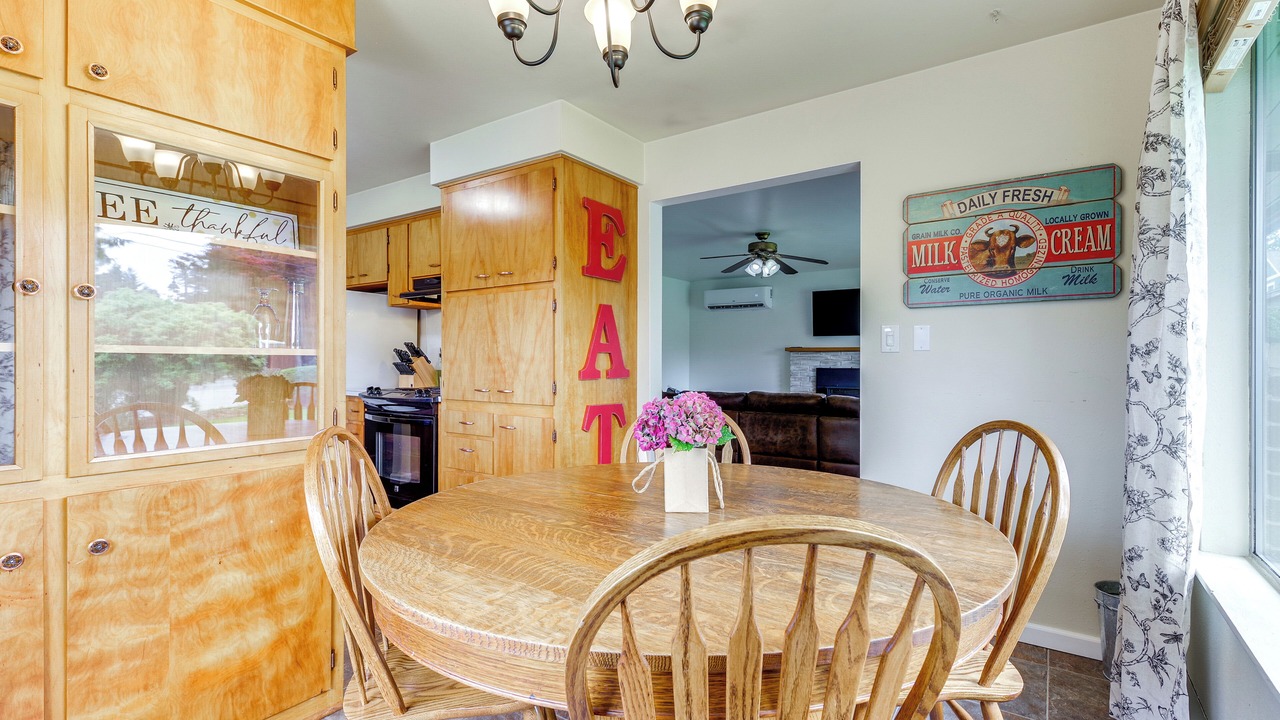 Photo of Bedroom in Carnation