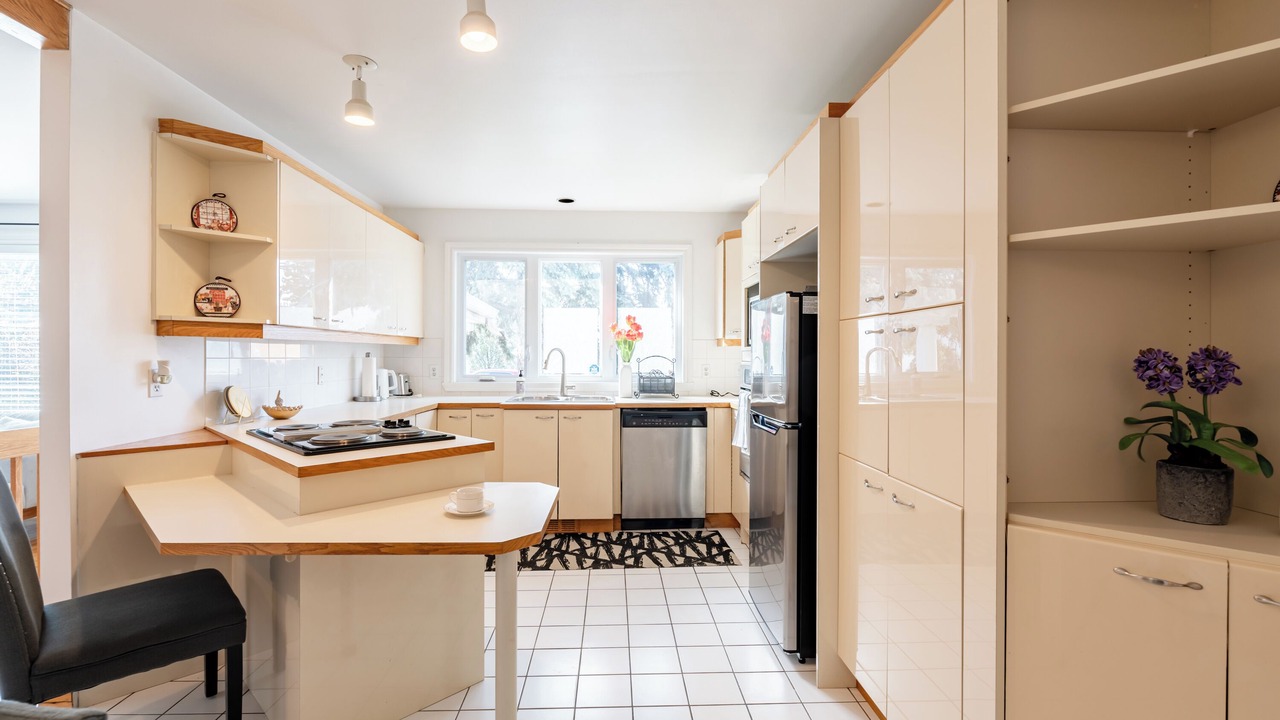 Photo of Kitchen in Saint-Hubert