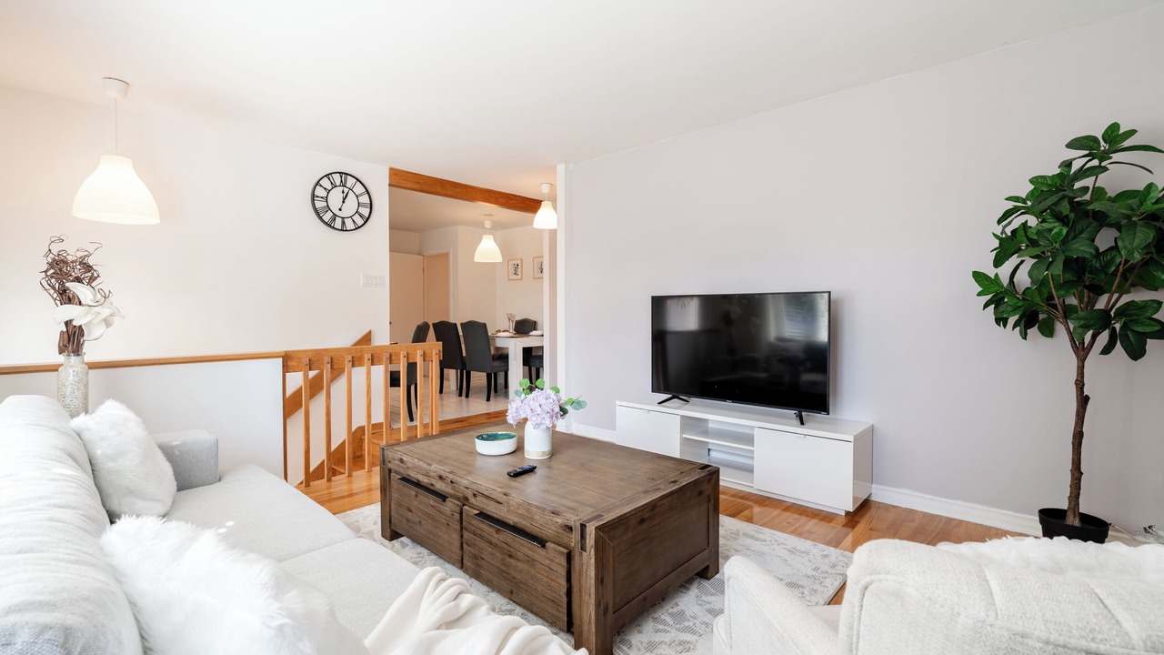 Photo of Livingroom in Saint-Hubert