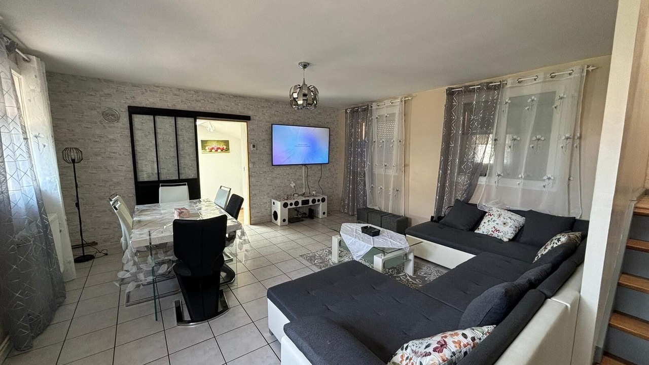Photo of Livingroom in Sotteville-les-Rouen
