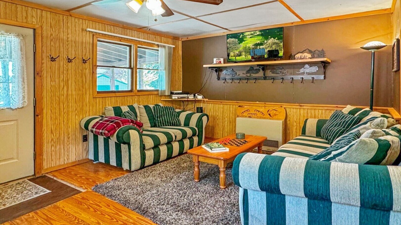Photo of Bedroom in Town of Webb