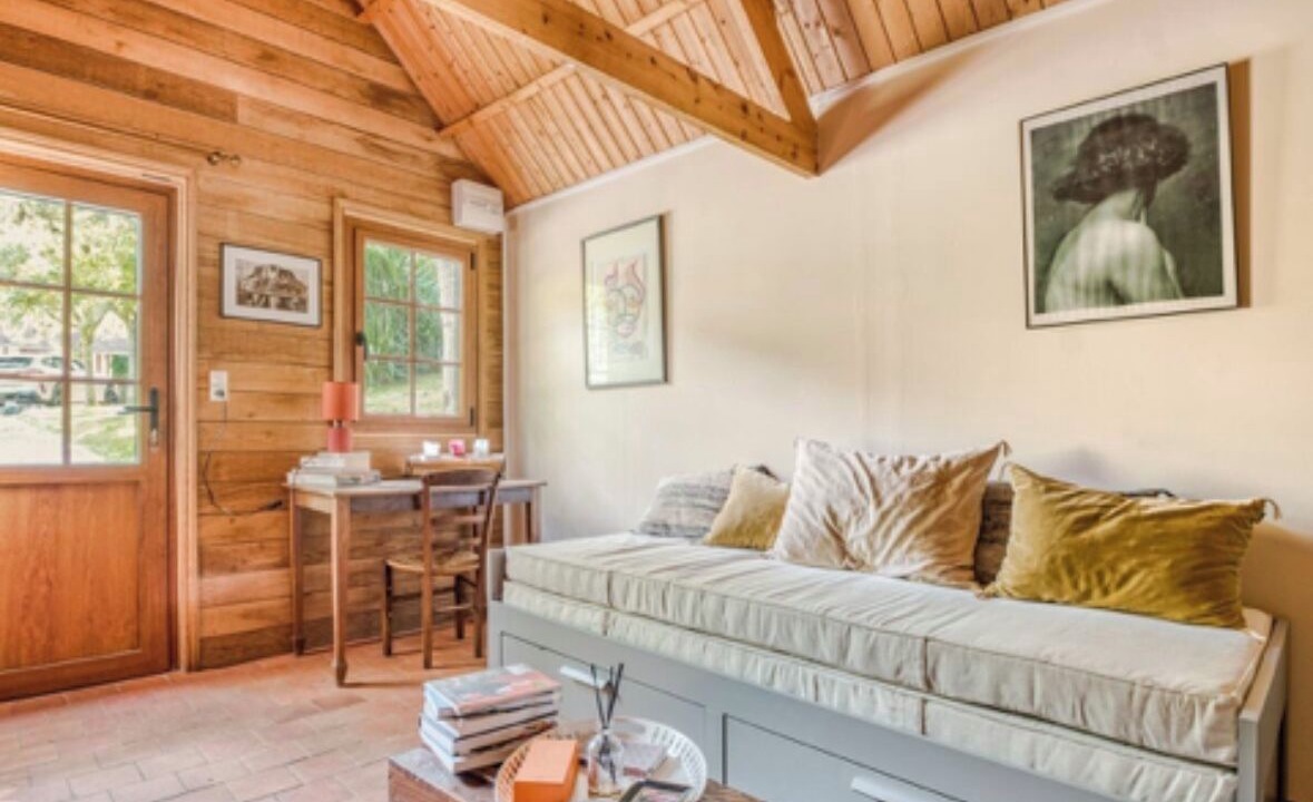 Photo of Livingroom in Equemauville