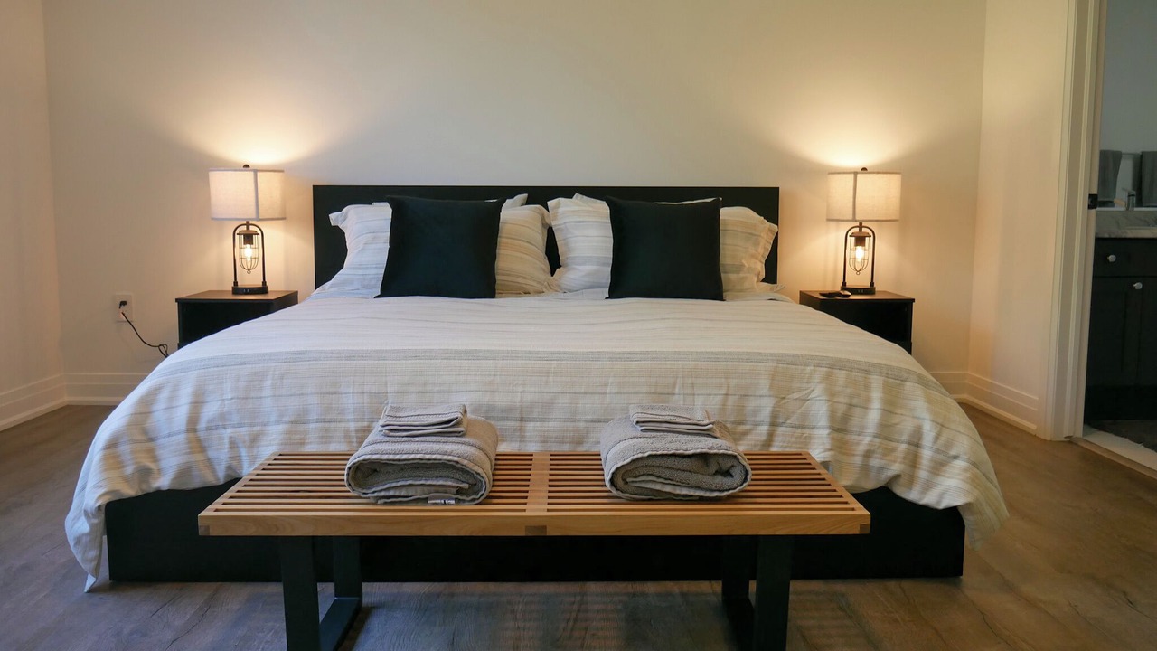 Photo of Bedroom in Bracebridge
