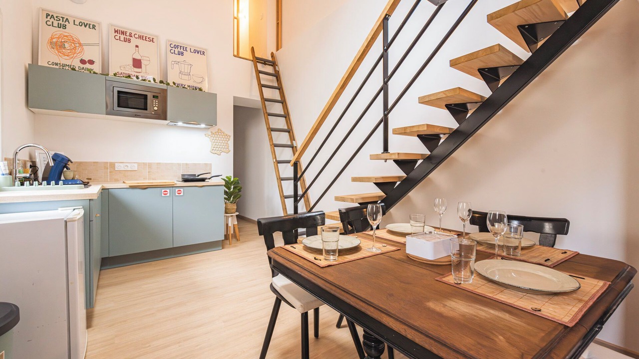 Photo of Others in Coutures