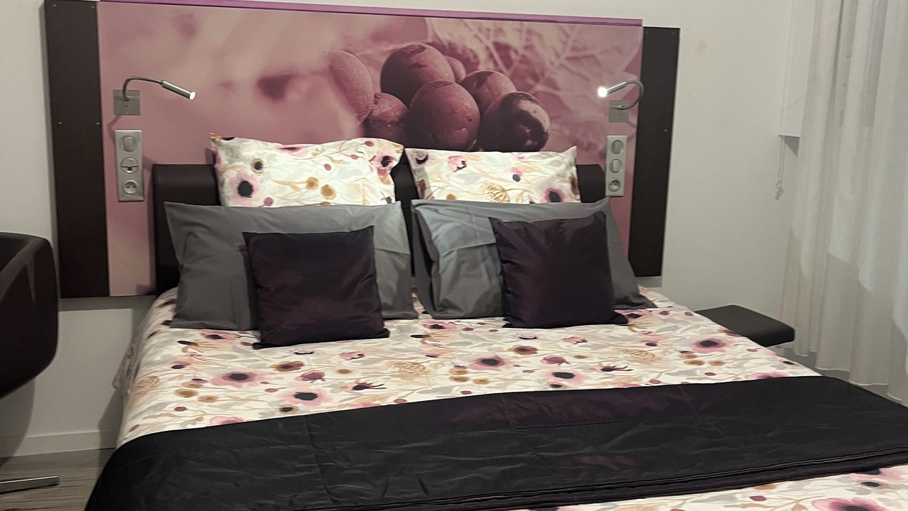 Photo of Bedroom in Fere-en-Tardenois