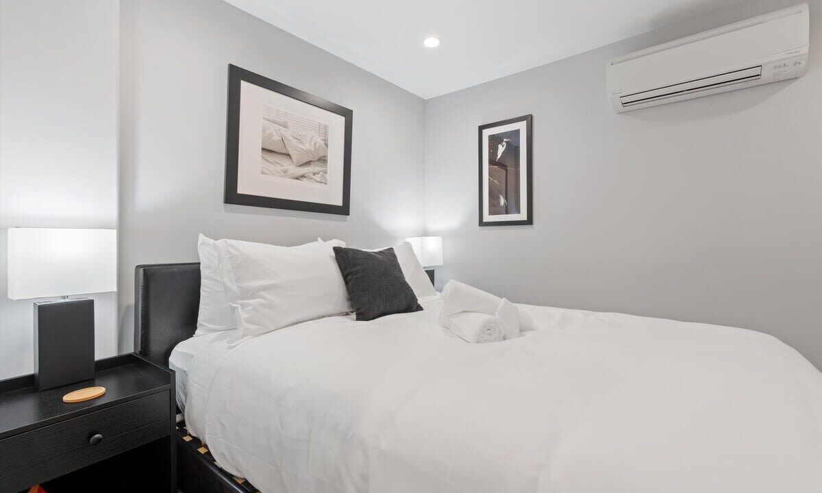 Photo of Bedroom in Bloomingdale