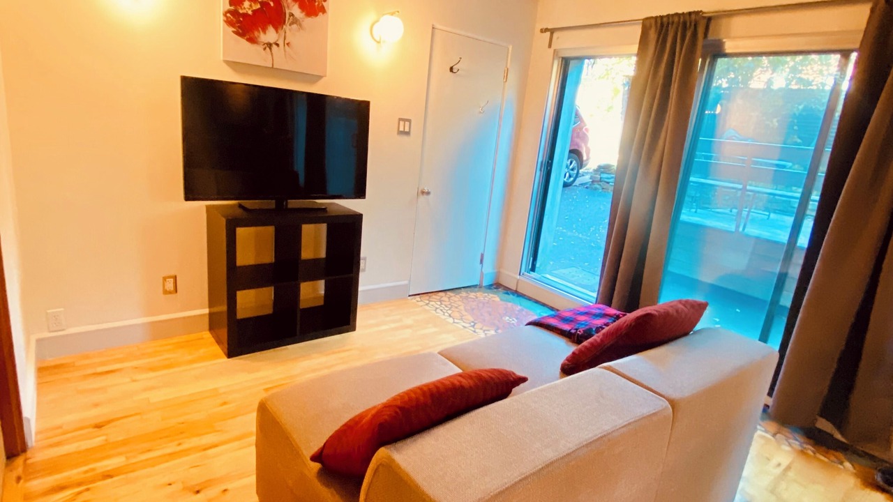 Photo of Livingroom in Monkland Village