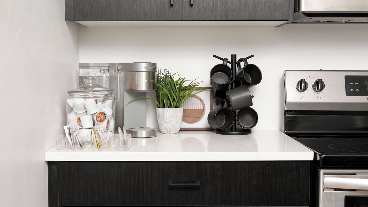 Photo of Kitchen in People's Freeway