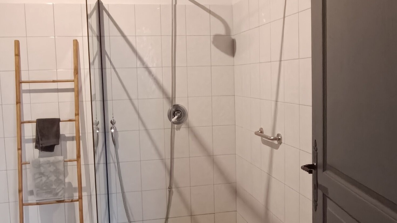 Photo of Bathroom in Moncorneil-Grazan