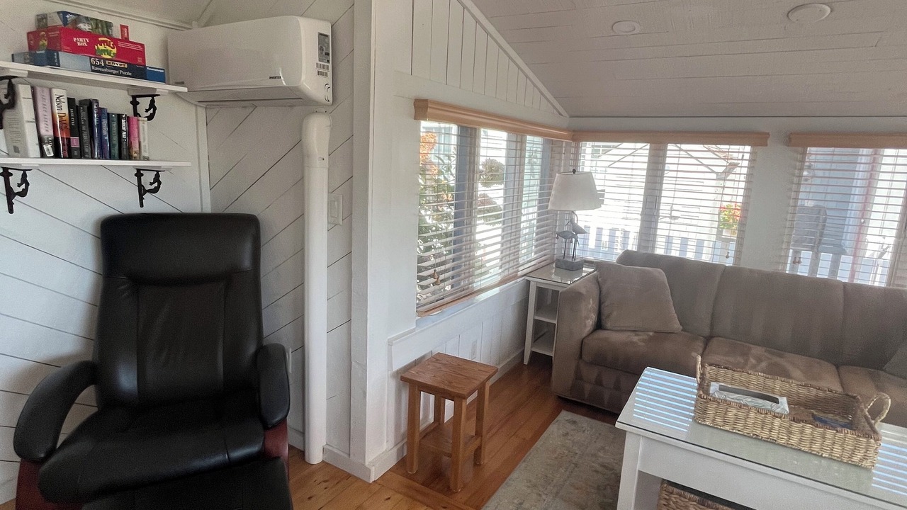 Photo of Livingroom in Mashpee