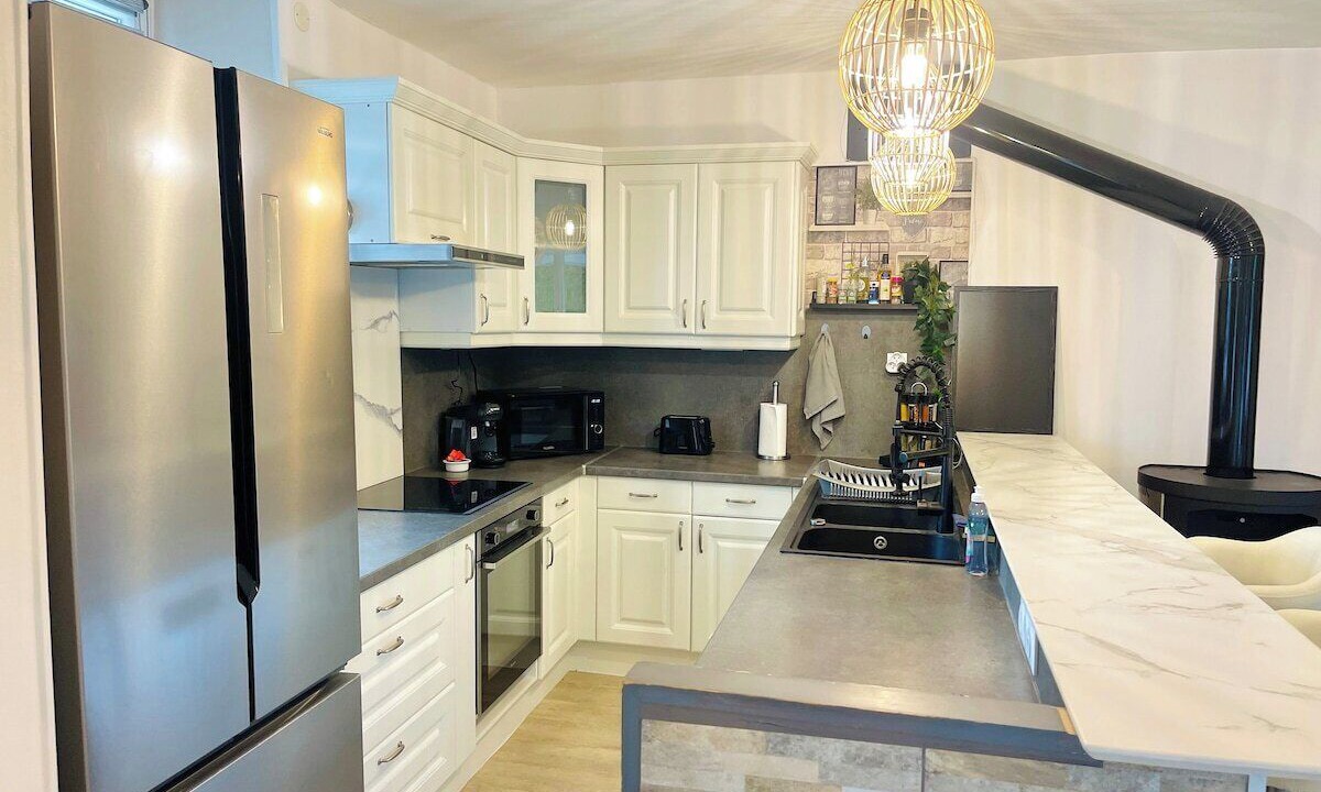 Photo of Kitchen in Saint-Hilaire-Saint-Mesmin