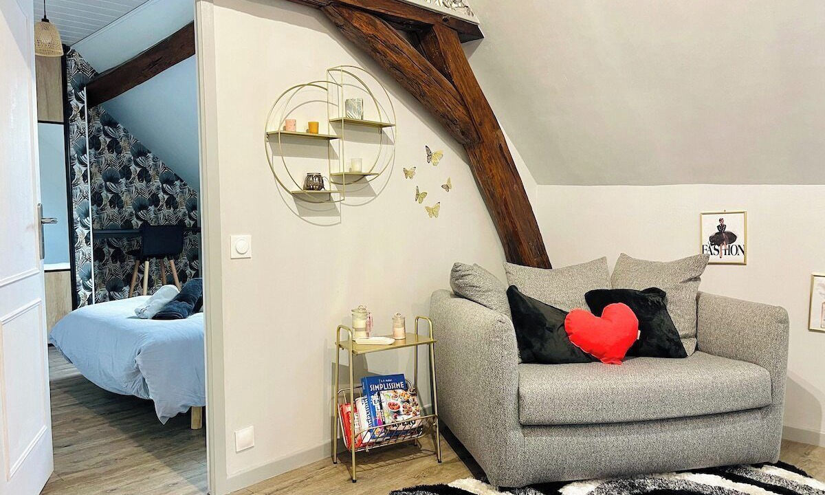 Photo of Bedroom in Saint-Hilaire-Saint-Mesmin