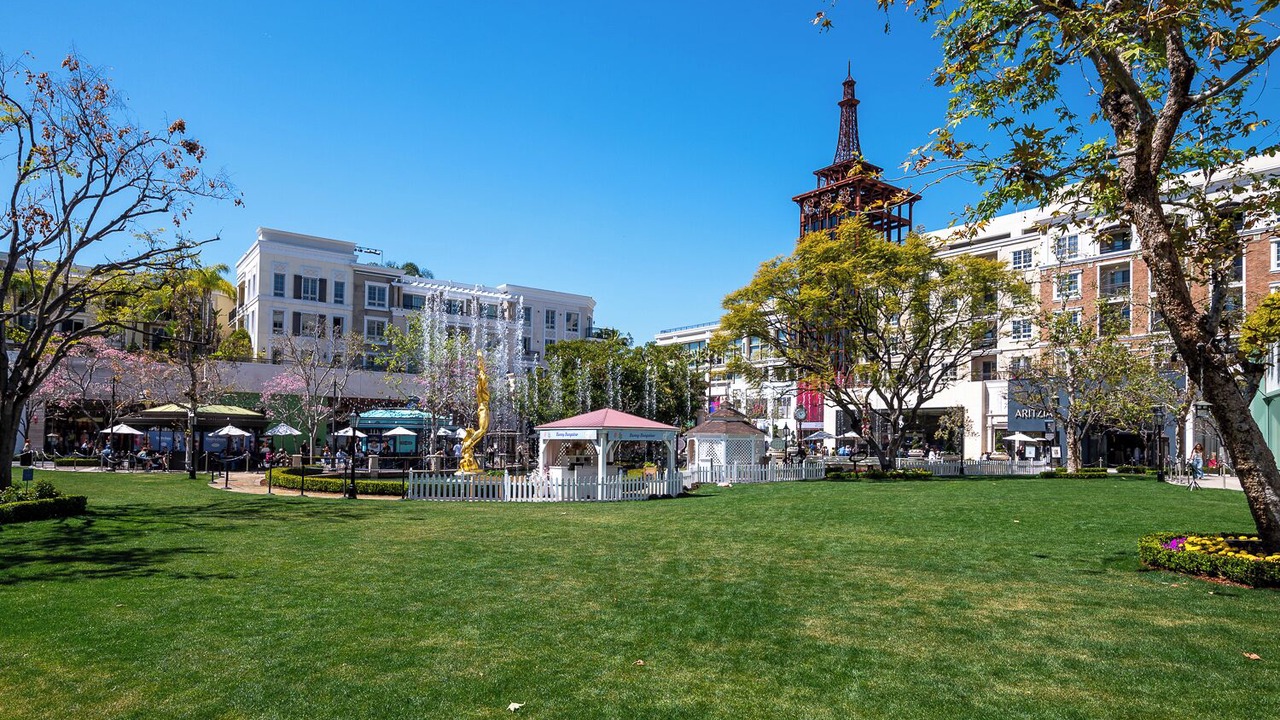 Photo of Others in Downtown
