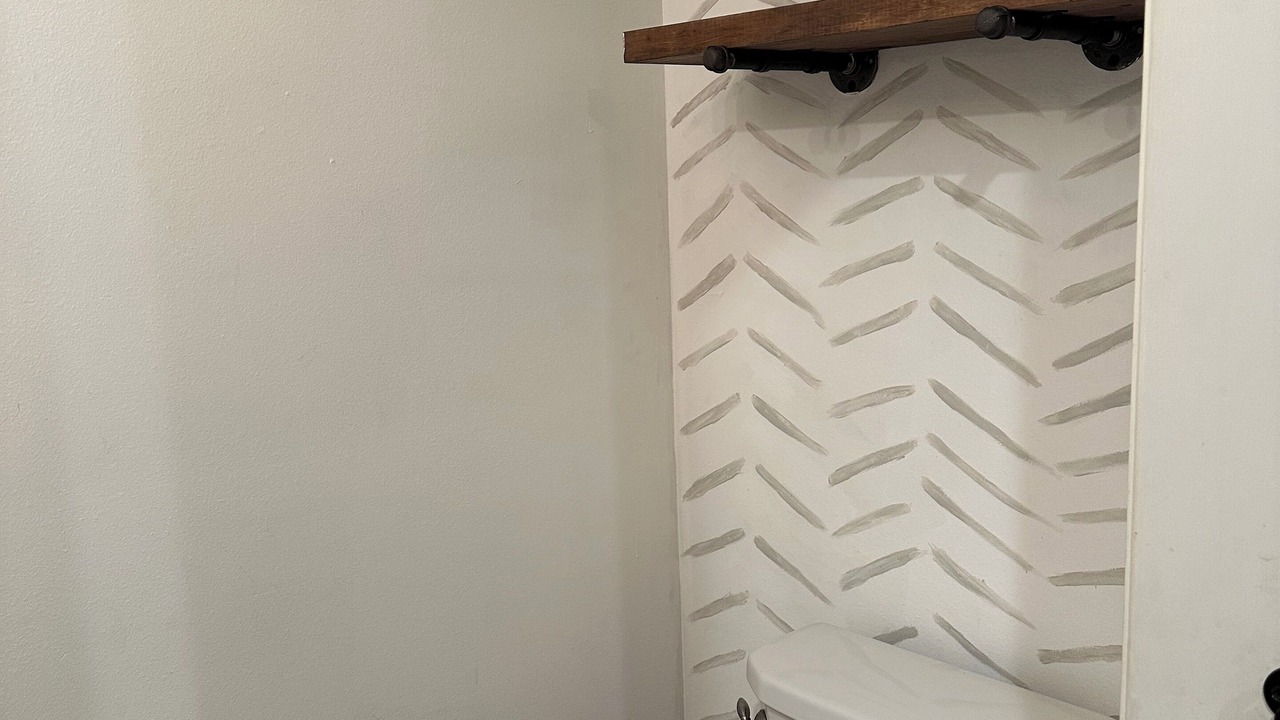 Photo of Bathroom in Gonzales