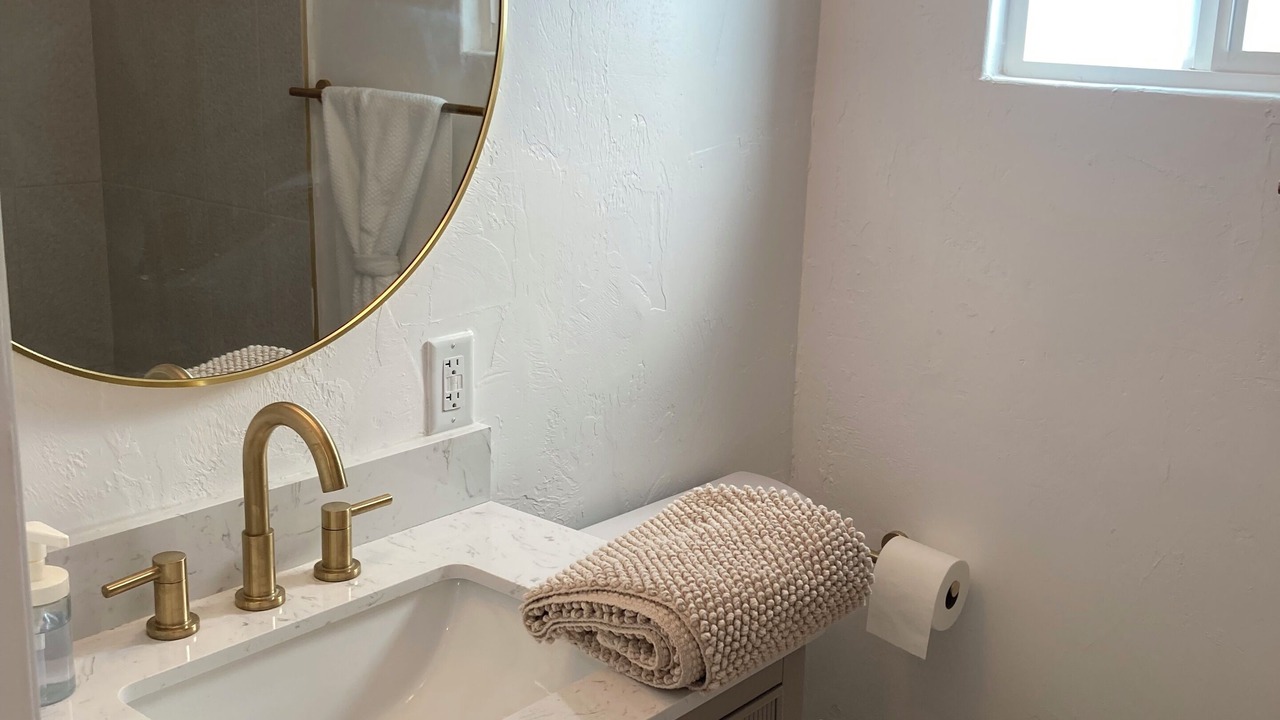 Photo of Bathroom in Rincon Heights