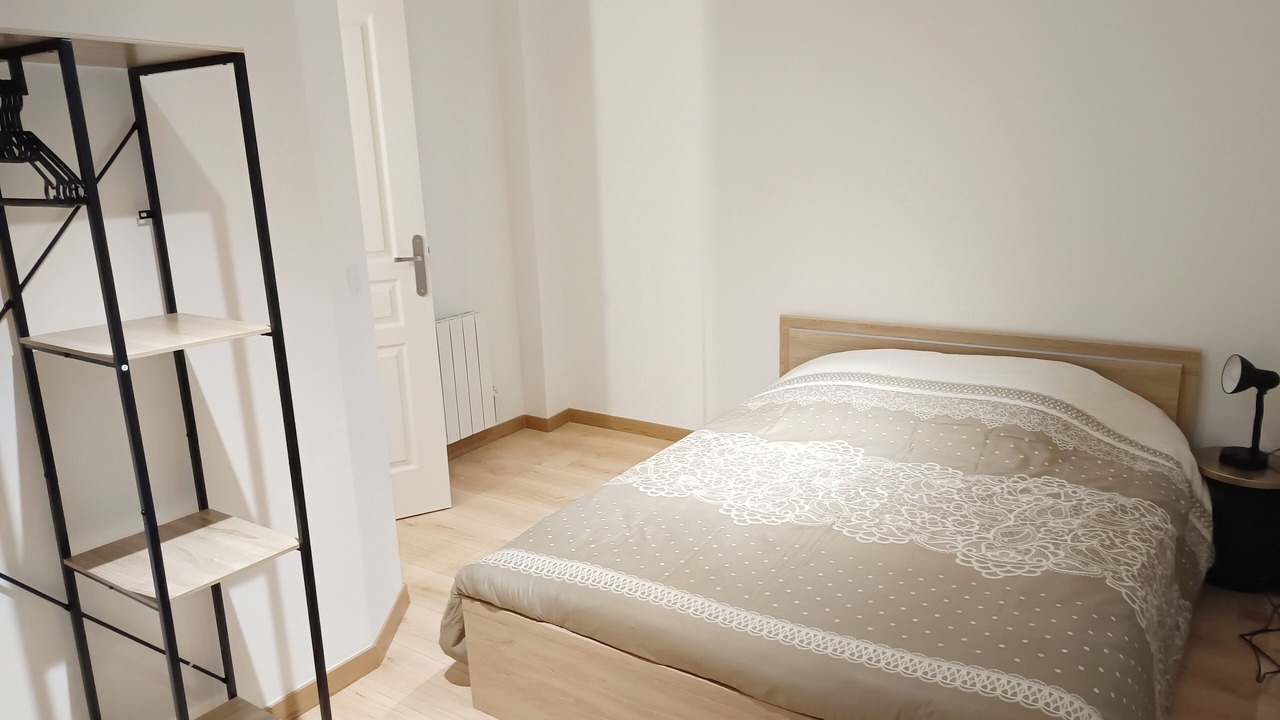 Photo of Bedroom in Pont-l'Eveque