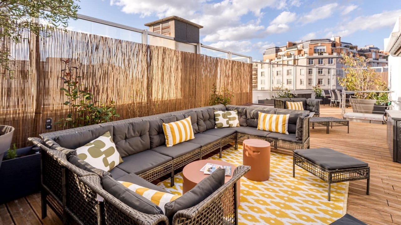 Photo of Patio Balcony in Ternes