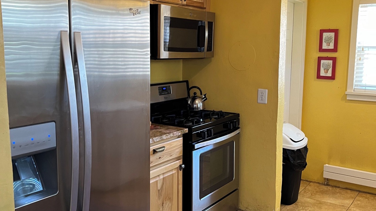 Photo of Kitchen in Northeast Santa Fe