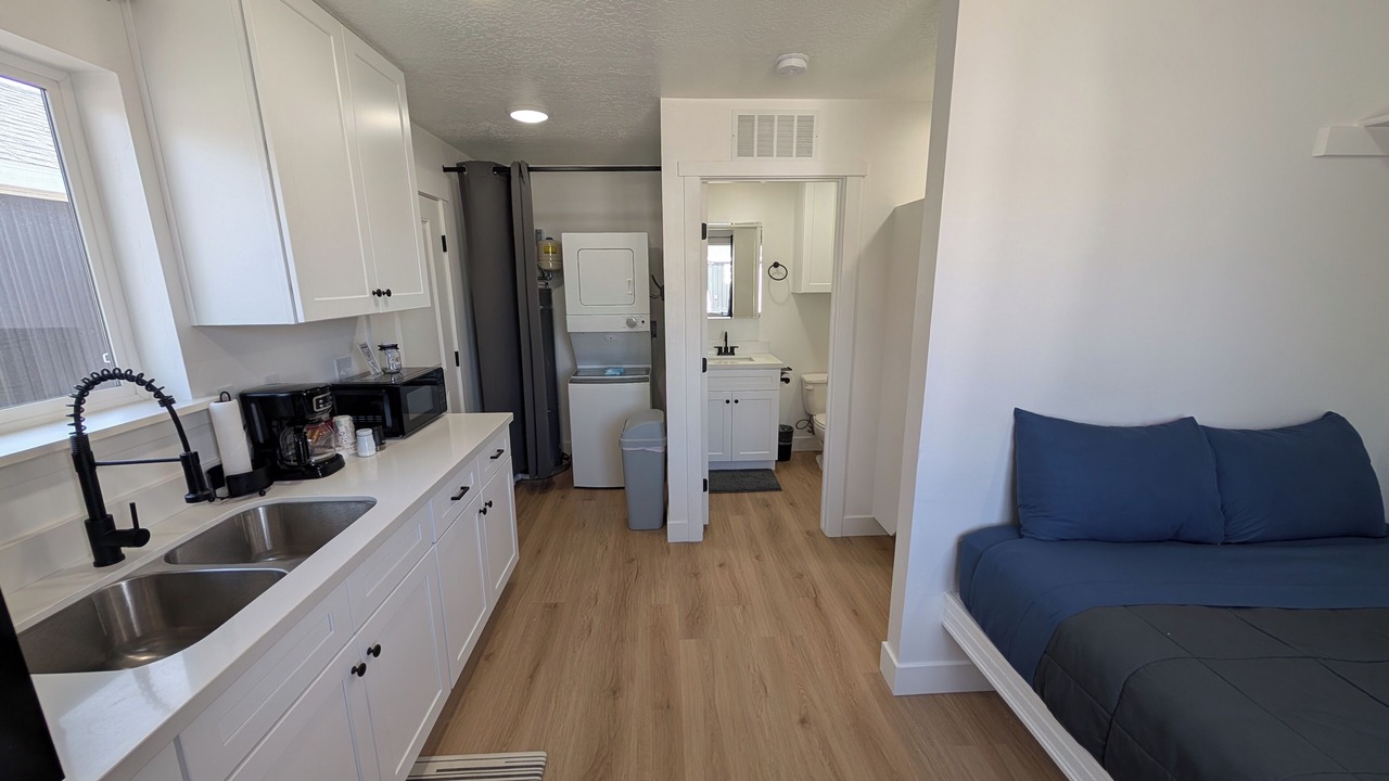 Photo of Livingroom in Myton