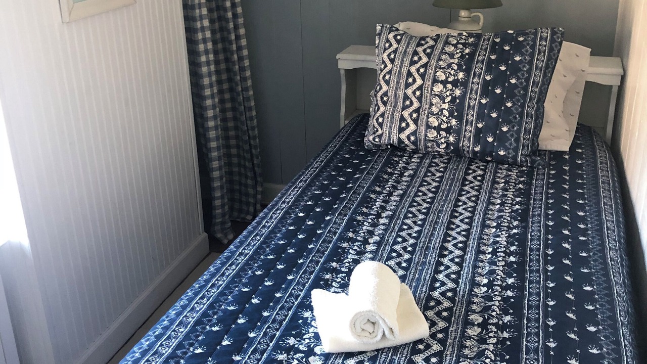 Photo of Bedroom in Colonial Beach