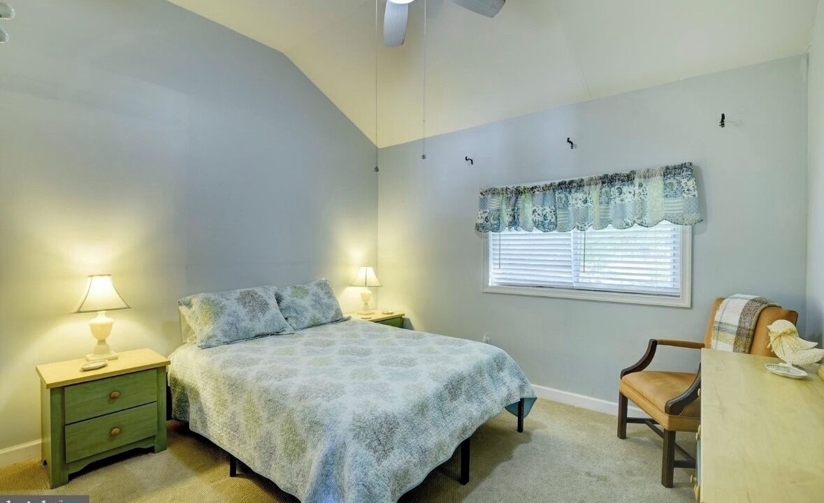 Photo of Bedroom in Colonial Beach