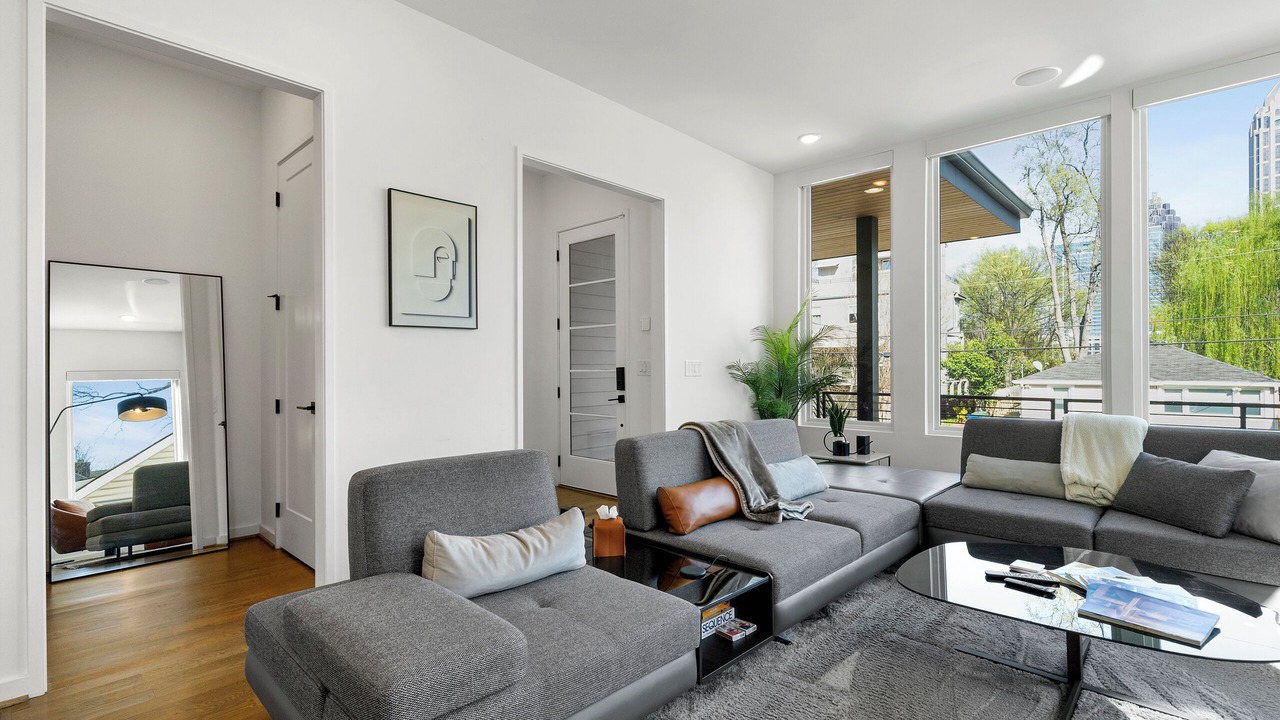 Photo of Livingroom in Home Park