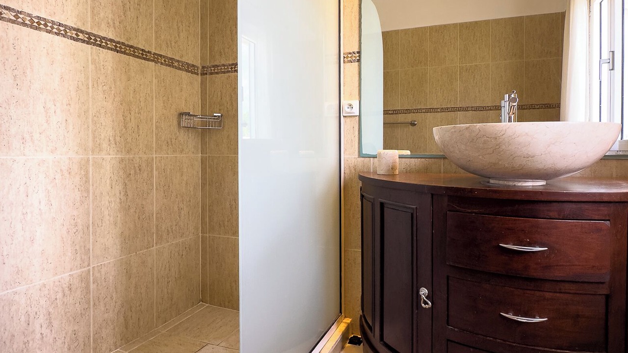 Photo of Bathroom in Nettle Bay