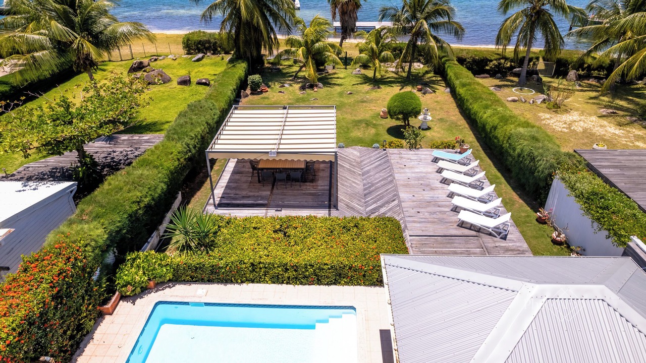 Photo of Outdoor in Nettle Bay