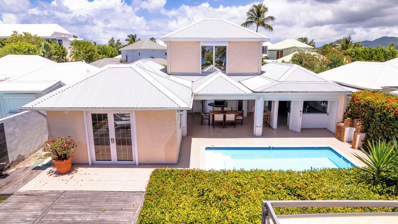 Photo of Outdoor in Nettle Bay