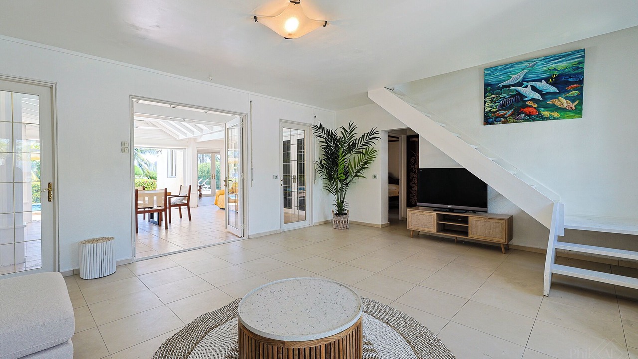 Photo of Livingroom in Nettle Bay
