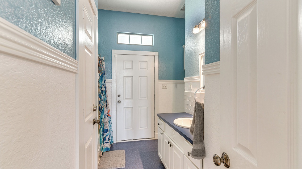 Photo of Bathroom in Surfside Beach