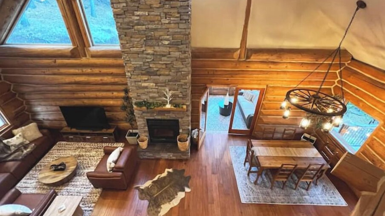 Photo of Livingroom in Placerville