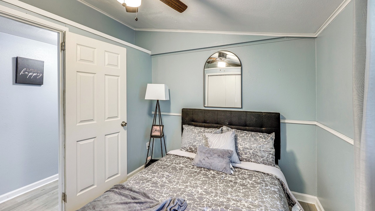 Photo of Bedroom in Pine Bluff